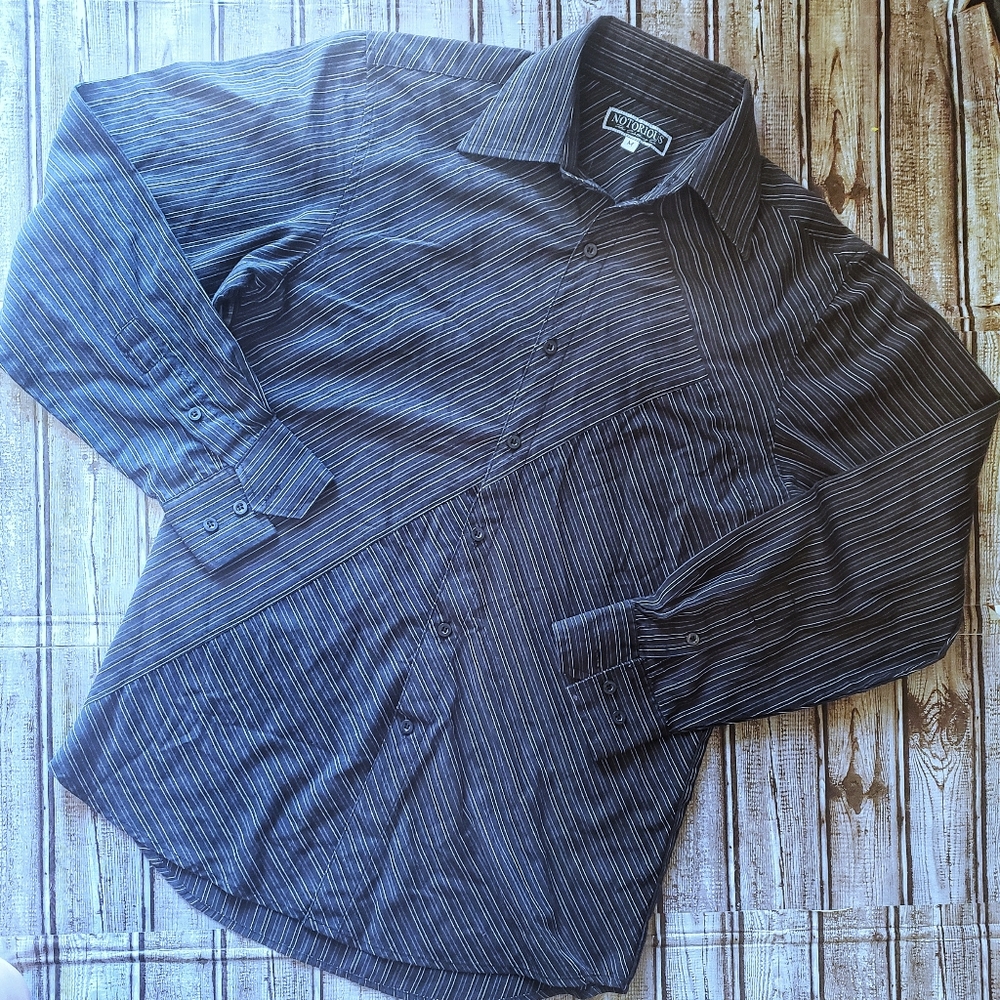 Notorious Button Down